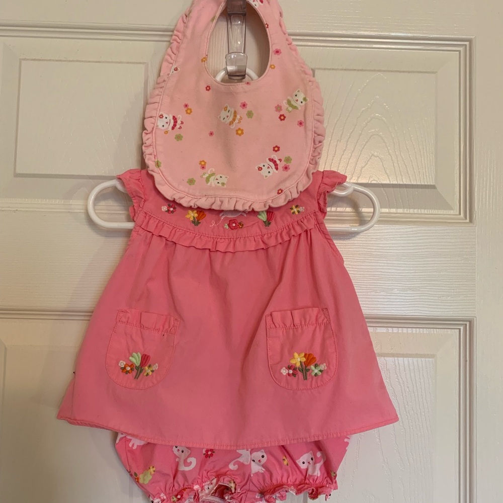 2 piece spring outfit with matching bib